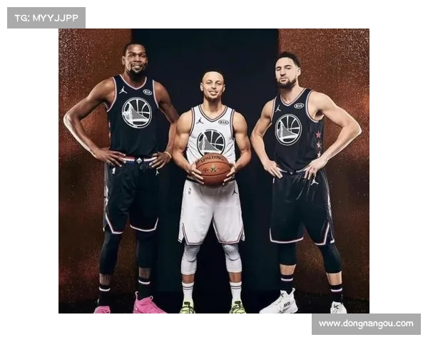 以NBA组织后卫为核心分析其在球队中的作用与发展趋势 以NBA组织后卫为核心分析其在球队中的作用与发展趋势